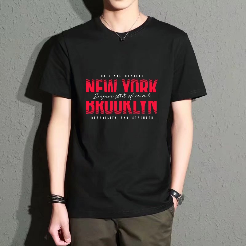 Street Fashion In New York - Men's Black Round-Neck Short-Sleeved T-Shirt, New