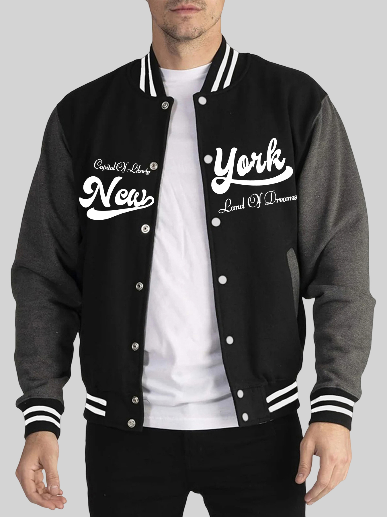 Street Fashion In New York - New York Land Of Dreams Print