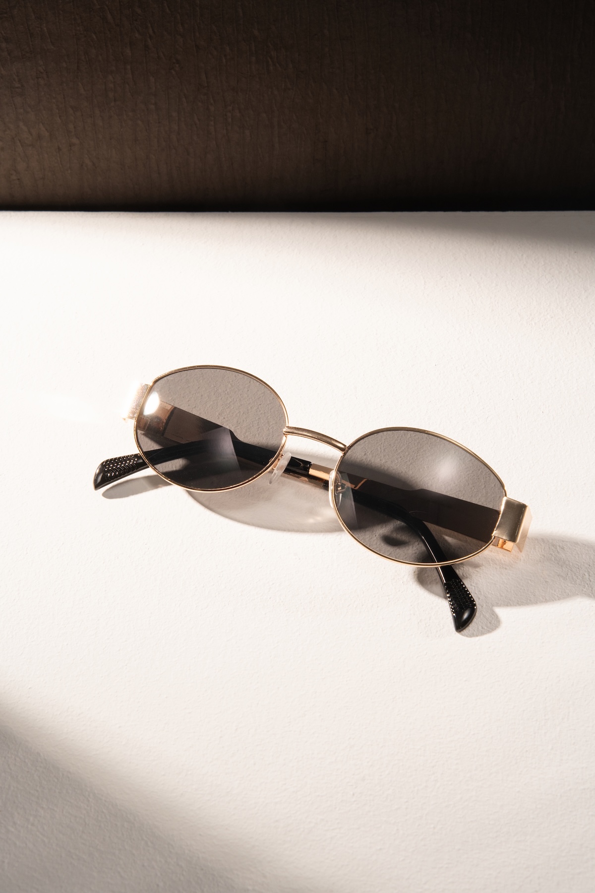 **1Pair Unisex Retro Oval Meta - Street Fashion Vintage avaliação e preço